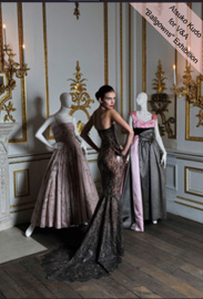 Atsuko Kudo bei der V & A 'Ballkleider' Ausstellung